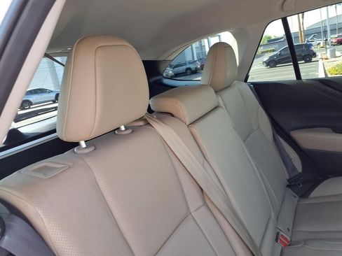 Used 2023 Subaru Outback Limited AWD/4WD image 23
