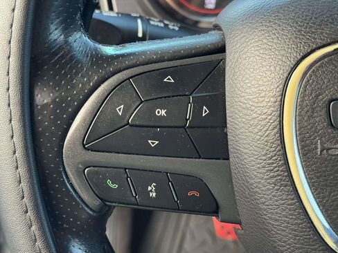 Used 2018 Dodge Challenger R/T image 18