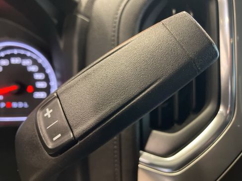 Used 2019 Chevrolet Silverado 1500 RST image 22