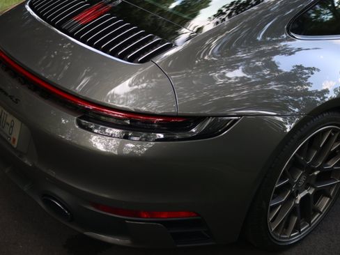 Used 2021 Porsche 911 GT3 RS image 21