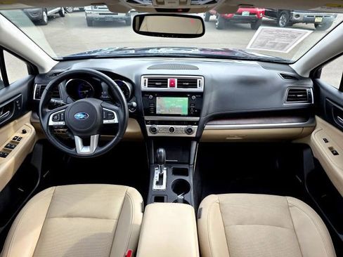 Used 2015 Subaru Outback 2.5i Limited AWD/4WD image 9