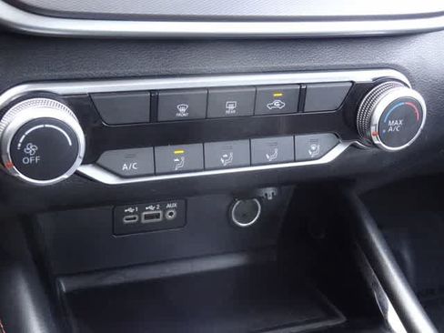 Used 2023 Nissan Altima 2.5 SR FWD image 32
