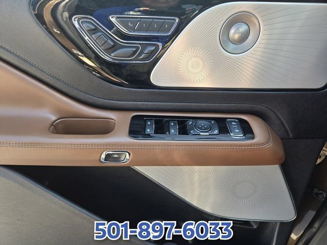 Used 2022 Lincoln Aviator Reserve w/ Equipment Group 201A AWD/4WD image 32
