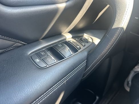 Used 2021 INFINITI QX80 Sensory w/ Cargo Package image 27