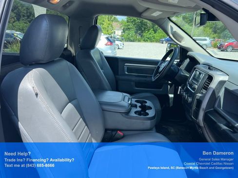 Used 2018 RAM 1500 Express RWD image 14