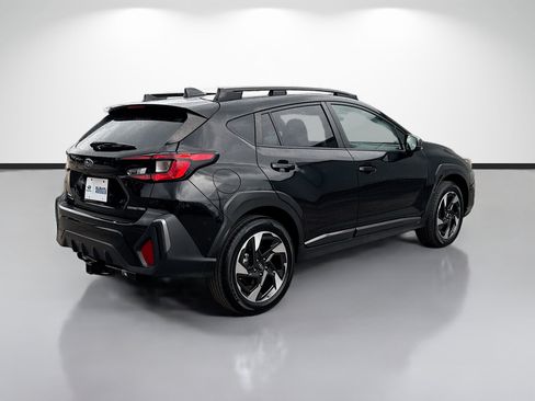 Used 2024 Subaru Crosstrek 2.5i Limited AWD/4WD image 3