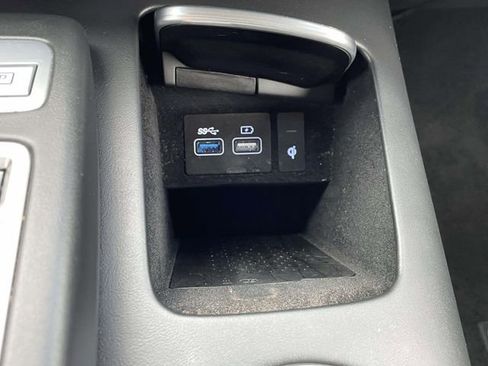 Used 2023 Genesis GV70 2.5T w/ Select Package image 26