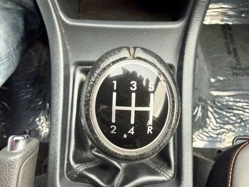 Used 2016 Subaru Crosstrek 2.0i Premium image 36