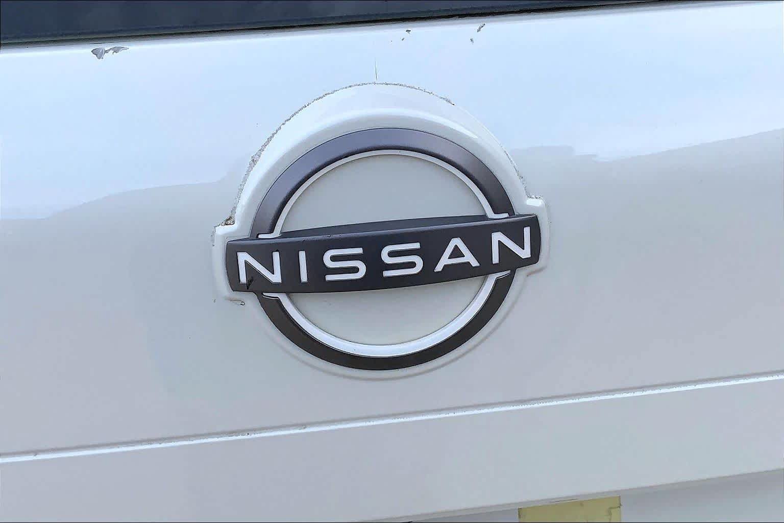 Used 2023 Nissan Rogue SV FWD image 32
