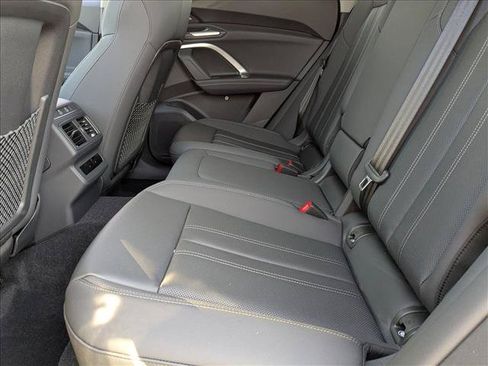 Used 2025 Audi Q5 Premium Plus w/ Premium Plus AWD/4WD image 15