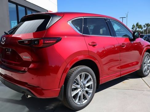 New 2025 MAZDA CX-5 AWD 2.5 S w/ Premium Plus Pkg image 3