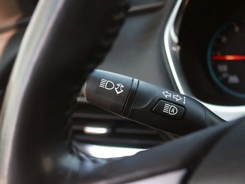 Used 2020 Chevrolet Traverse RS FWD image 27