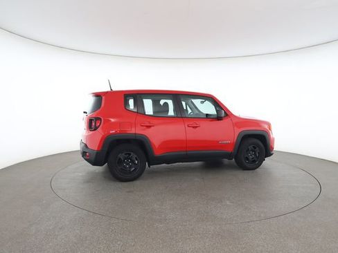 Used 2019 Jeep Renegade Sport FWD image 21
