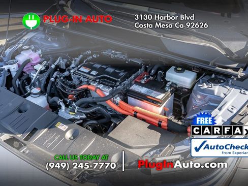 Used 2024 Subaru Solterra Limited image 16