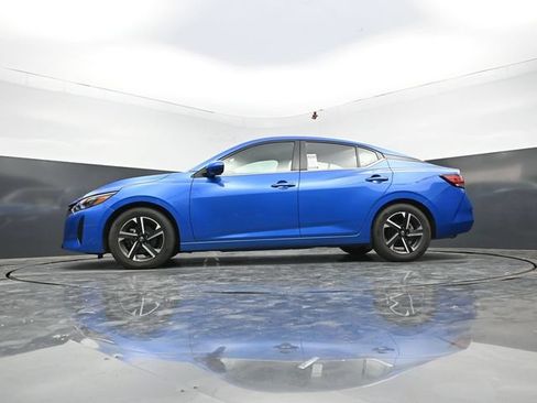 Used 2024 Nissan Sentra SV FWD image 48