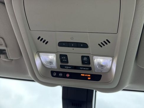 Used 2019 GMC Terrain Denali w/ LPO, 'HIT The Road' Package image 34