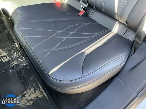 Used 2022 Ford Mustang Mach-E Select image 28