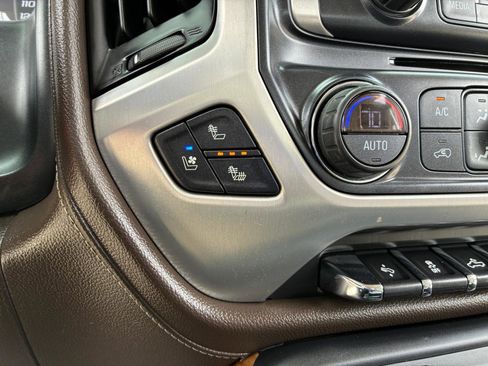 Used 2017 GMC Sierra 1500 SLT AWD/4WD image 28