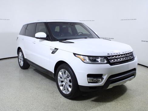 Used 2017 Land Rover Range Rover Sport HSE image 3