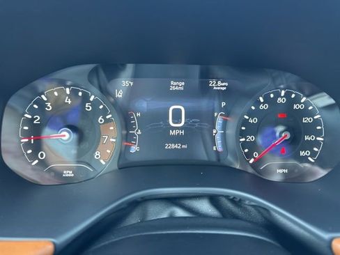 Used 2024 Jeep Compass Limited image 18