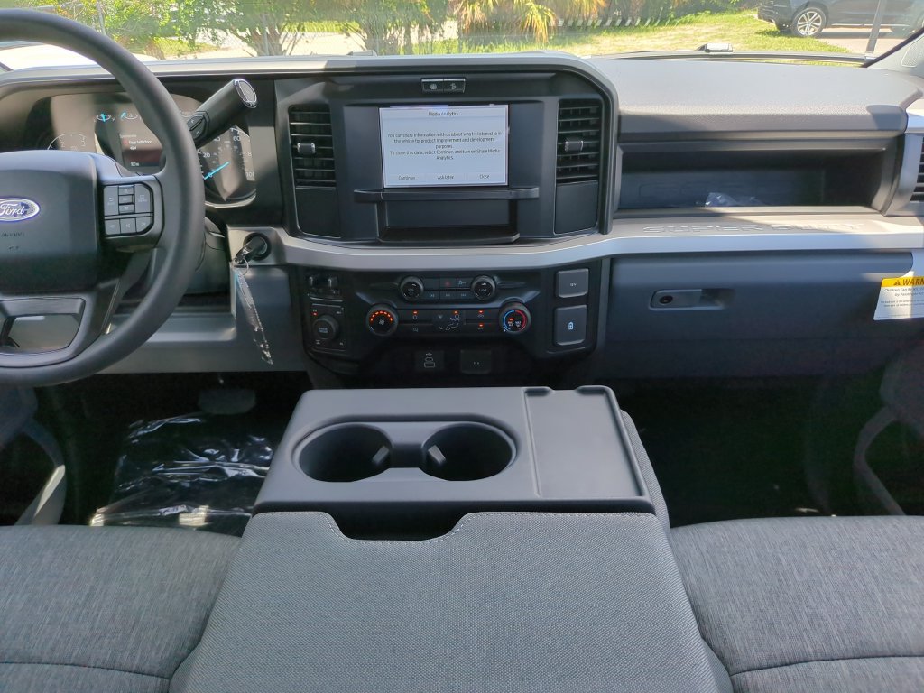 New 2026 Ford F350 XL w/ STX Appearance Package AWD/4WD image 15