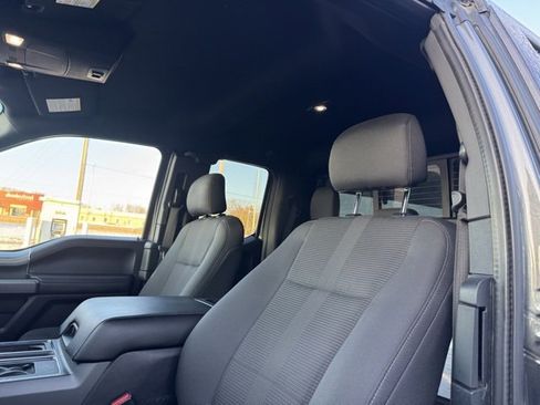 Used 2016 Ford F150 XLT w/ Equipment Group 302A Luxury image 8