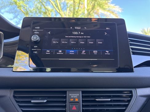 Used 2025 Volkswagen Jetta S image 21