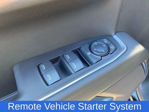 Used 2024 GMC Sierra 1500 SLE image 24