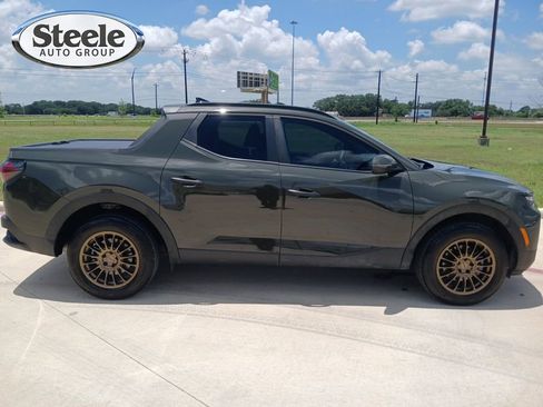 Used 2025 Hyundai Santa Cruz SEL FWD image 17