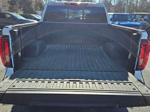 Used 2023 GMC Sierra 1500 AT4 w/ AT4 Premium Package image 14