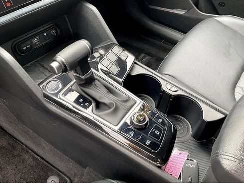 Used 2023 Kia Sportage X-Line AWD/4WD image 16