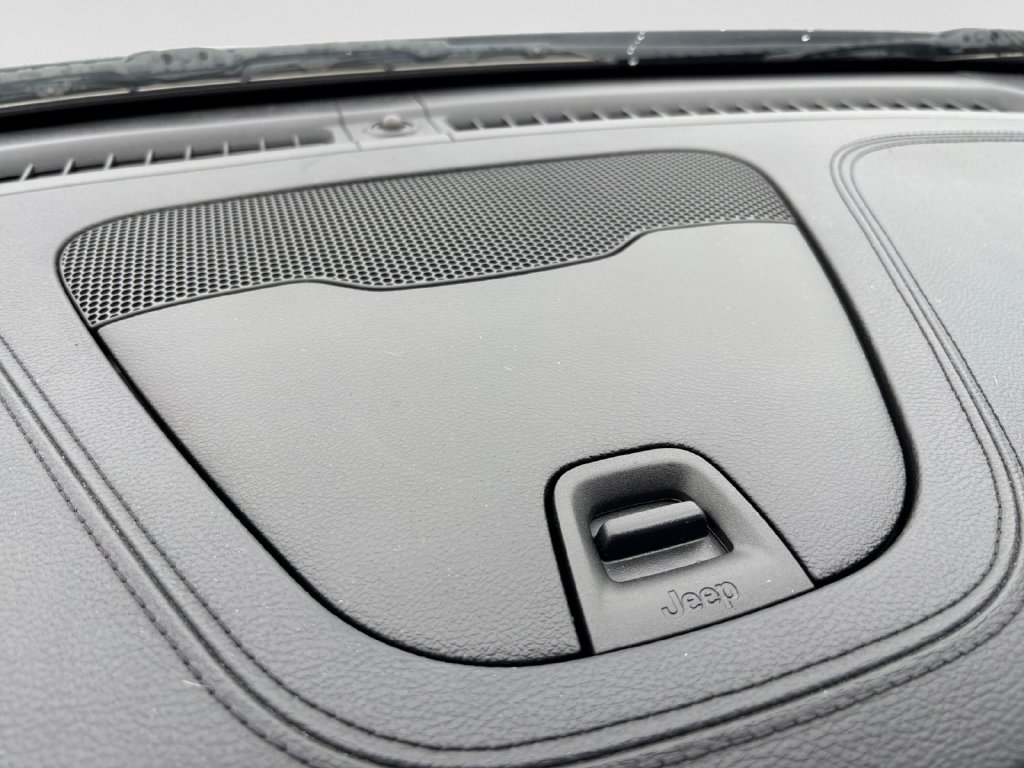 Used 2019 Jeep Cherokee Limited AWD/4WD image 50