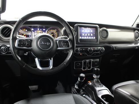 Used 2020 Jeep Gladiator Sport w/ Quick Order Package 24S AWD/4WD image 2