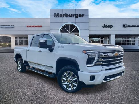Used 2024 Chevrolet Silverado 2500 High Country image 1