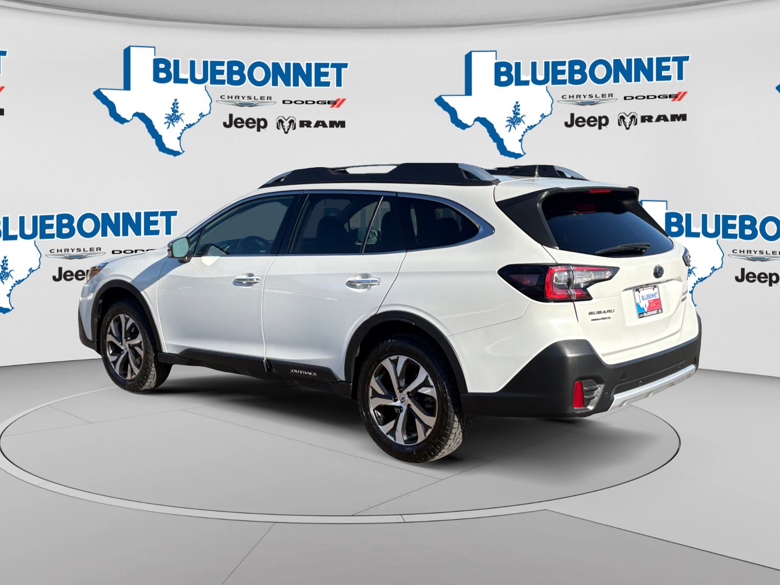 Used 2022 Subaru Outback Touring XT AWD/4WD image 7