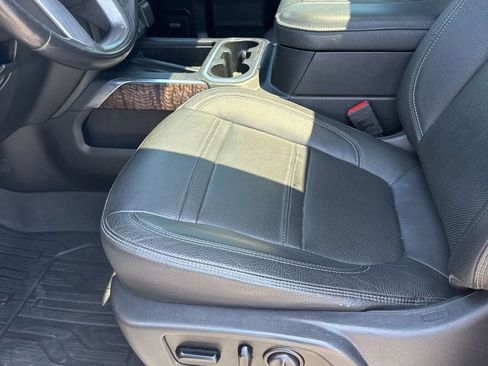 Used 2019 GMC Sierra 1500 Denali w/ Denali Carbonpro Edition AWD/4WD image 26