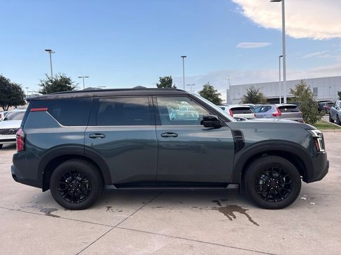 Used 2025 Nissan Armada PRO-4X w/ Pro-4X Premium Package AWD/4WD image 4
