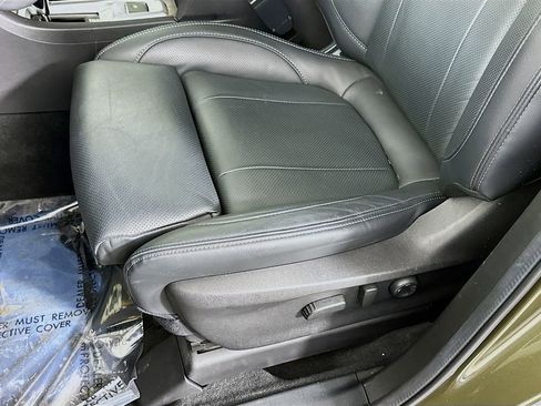 Certified 2025 Subaru Ascent Touring image 27