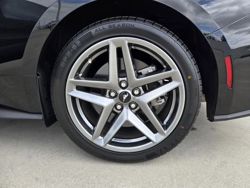 Used 2024 Ford Mustang GT Premium image 29