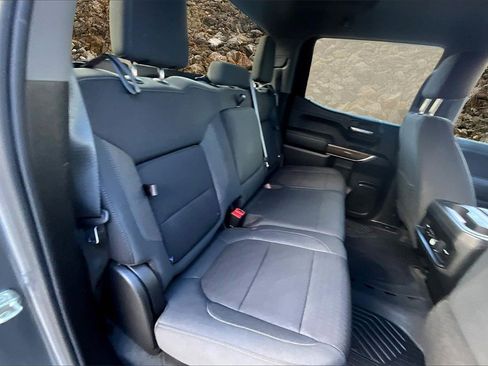 Used 2021 Chevrolet Silverado 1500 LT Trail Boss w/ Bed Protection Package image 24