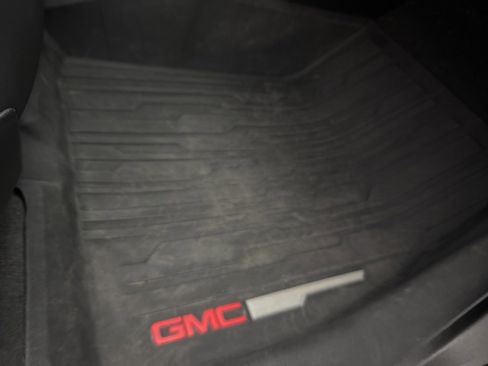 Used 2023 GMC Acadia Denali w/ Denali Ultimate Package image 73