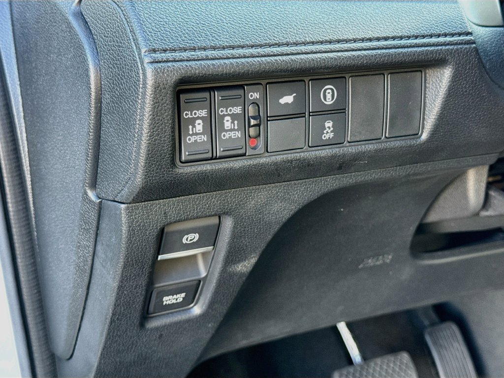 Used 2023 Honda Odyssey Sport image 11