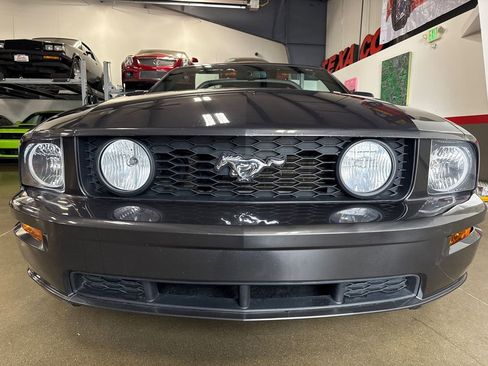 Used 2007 Ford Mustang GT image 46