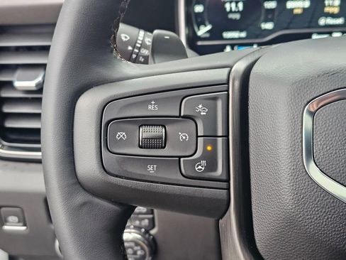 Used 2023 GMC Sierra 1500 AT4 w/ AT4 Premium Package image 29