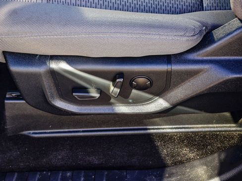 Used 2019 Ford F150 XLT w/ Equipment Group 302A Luxury image 21