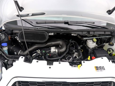 Used 2024 Ford Transit 350 XLT image 33