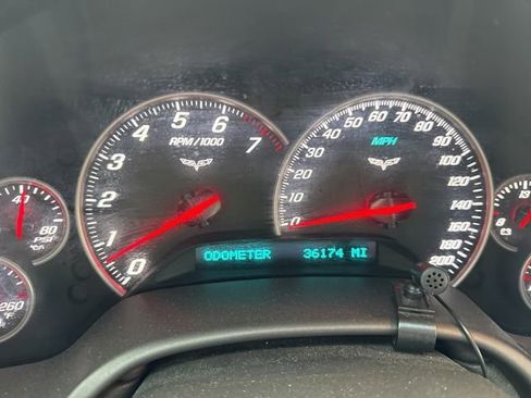 Used 2007 Chevrolet Corvette Coupe w/ Preferred Equipment Group image 8