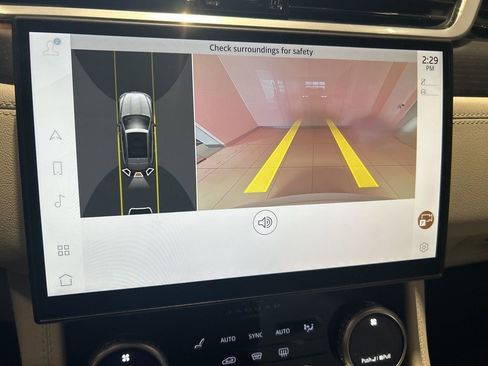 Used 2024 Jaguar F-PACE R-Dynamic S image 9