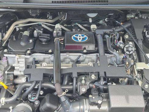 Used 2022 Toyota Corolla LE FWD image 19