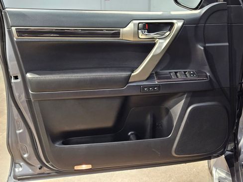 Used 2021 Lexus GX 460 Premium image 20
